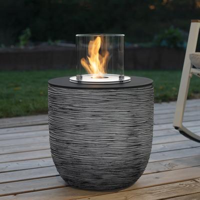 muenkel design Vigo [Ethanol Feuerstelle für den Innen- und Außenbereich]: Riffelung schwarz-grau - ohne Schutzhülle