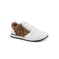 Women's Infinity Sneaker by Trotters in White Tan Cheetah (Size 9 1/2 M)