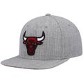 Men's Mitchell & Ness Heathered Gray Chicago Bulls 2.0 Snapback Hat