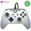 PDP verkabelt Controller Electric weiß für Xbox Series X|S, Gamepad, verkabelt Video Game Controller, Gaming Controller, Xbox One, Offiziell Lizenziert - Xbox Series X