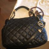 Michael Kors Other | Michael Kors Purse, Leather. Purse Has 4 Inside Pockets For Phone, And Keys | Color: Black | Size: Os