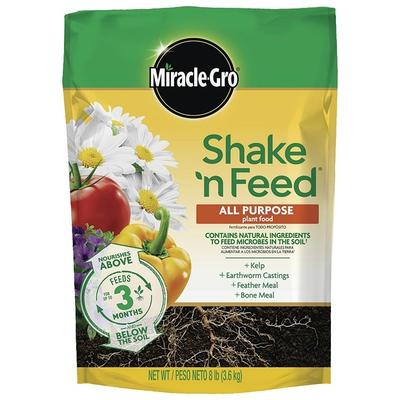 Miracle-GroA 3002010 Shake 'n FeedA All Purpose Plant Food, 12-4-8, 8 Lbs