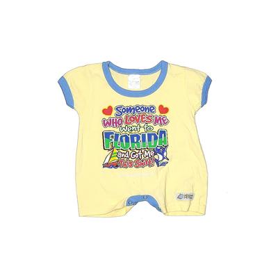 Key West Kid Wear Short Sleeve Outfit: Yellow Solid Bottoms - Size 6 Month