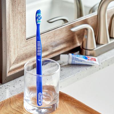 Oral-B Healthy & Clean Medium Soft Toothbrush 10316 - 72/Case