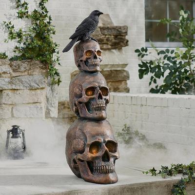 Stacked Skull Topiary With Crow - Grandin Road