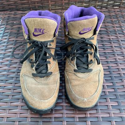 Nike Shoes | > Nike Vintage 1993 Acg Caldera Hiking Boot | Color: Purple/Tan | Size: 9.5