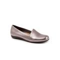 Women's Sage Loafer by Trotters in Pewter (Size 11 M)