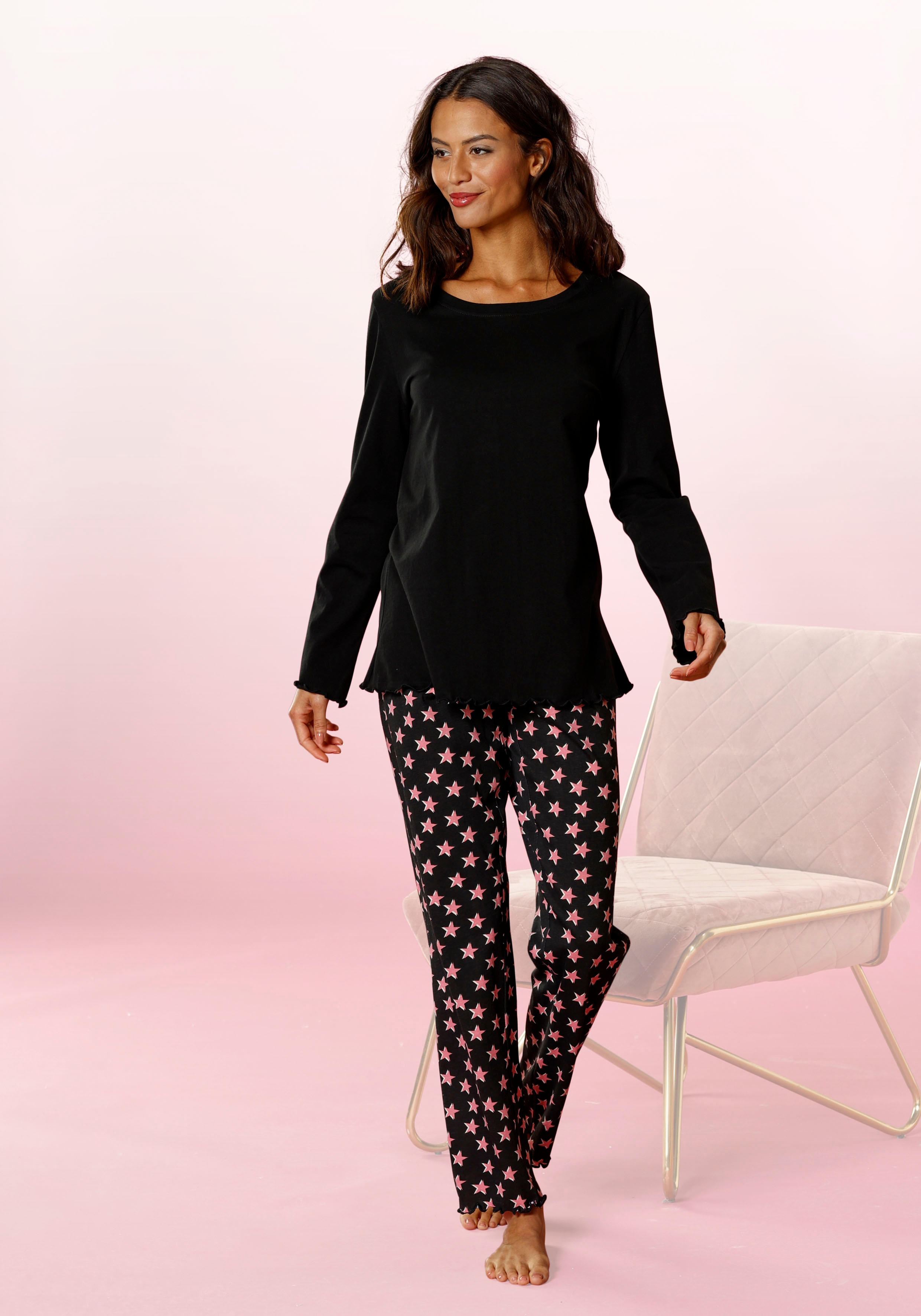 Pyjama VIVANCE DREAMS, Damen, Gr. 32/34, schwarz (schwarz, pink), Single Jersey, Obermaterial: 100% Baumwolle, gemustert, Basic, bequem lang, Rundhals, eingesetzt Babylock, Homewear-Sets, mit Sternchen-Druck Image
