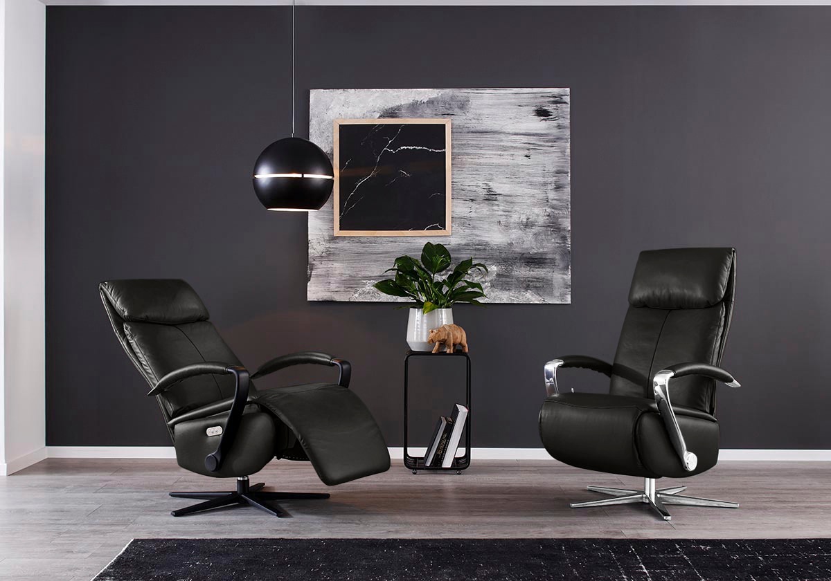 Relaxsessel W.SCHILLIG "rumbaa", schwarz (schwarz z59), B:68cm H:113cm T:83cm, Longlife Xtra-Leder Z59: Glattleder mit modischer Prägung. Hautstärke 0, 9 - 1, 1 mm, Sessel, Relaxsessel, wahlweise mit Doppelmotor, in Größen S, M & L, mit 5-Sternfuß