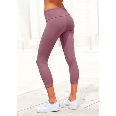 Caprileggings LASCANA, Damen, Gr. 44/46, N-Gr, lila (mauve), Single Jersey, Obermaterial: 95% Baumwolle, 5% Elasthan, unifarben, Basic, Basic kniebedeckend, Hosen, mit breitem weichem Bündchen, Loungewear Image