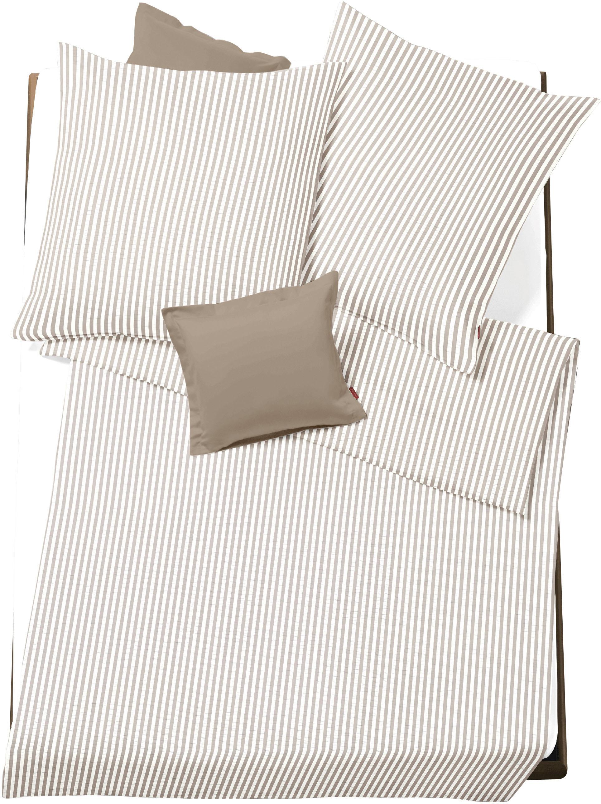 Bettwäsche FLEURESSE "Rio", beige (crema), B/L: 135cm x 200cm, 1 Stk., 1 Stk., Seersucker, B/L: 80cm x 80cm, 2 Stk., Seersucker, Obermaterial: 100% Baumwolle, Bettwäsche, Feine buntgewebte Seersucker-Bettwäsche mit Reißverschluss Image