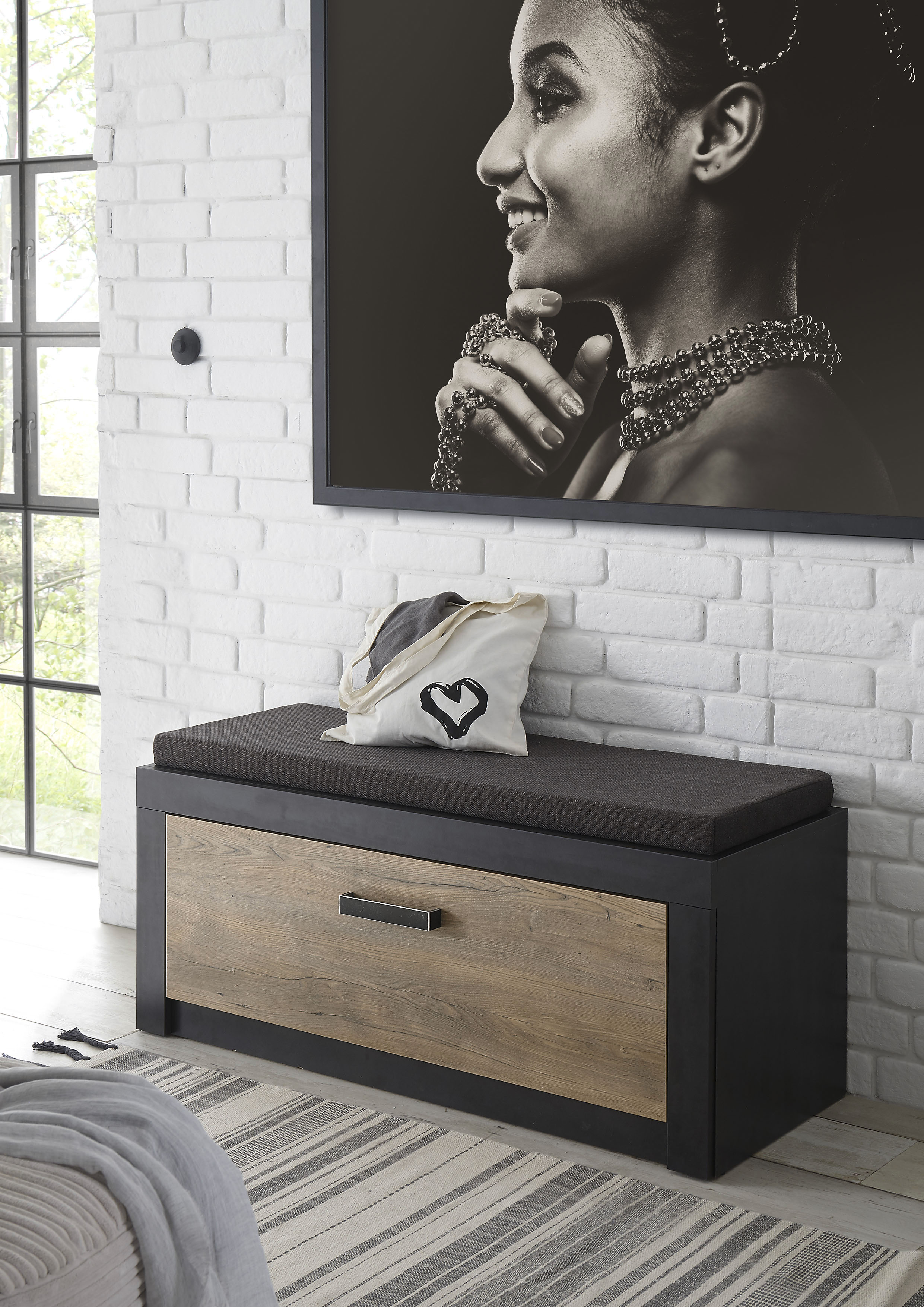 Schuhbank INOSIGN "Brügge, Garderobenbank mit Klappe und Sitzkissen, moderne Sitzbank", grau (fresko), B:107cm H:48cm T:42cm, FSC-zertifizierter Holzwerkstoff, Sitzbänke, Schuhbank, inkl. Sitzkissen, Breite ca. 107 cm