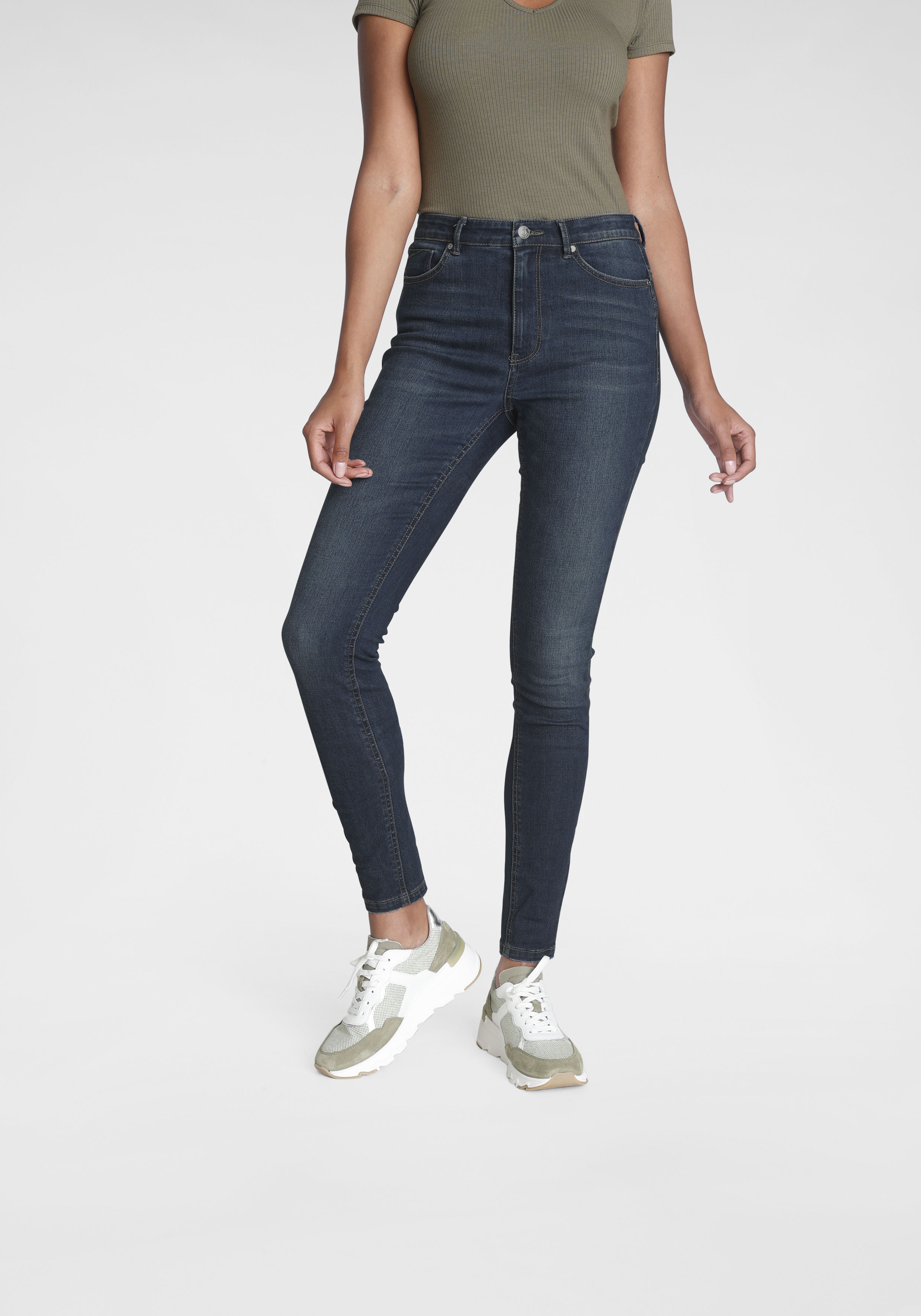 Skinny-fit-Jeans ONLY "ONLPAOLA – Extra-eng geschnittene Jeans mit figurformender Silhouette", Damen, Gr. S (36), Länge 28, blau (schwarz medium blau), Denim/Jeans, Obermaterial: 64% Baumwolle, 31% Polyester, 3% Viskose, 2% Elasthan, unifarben,...