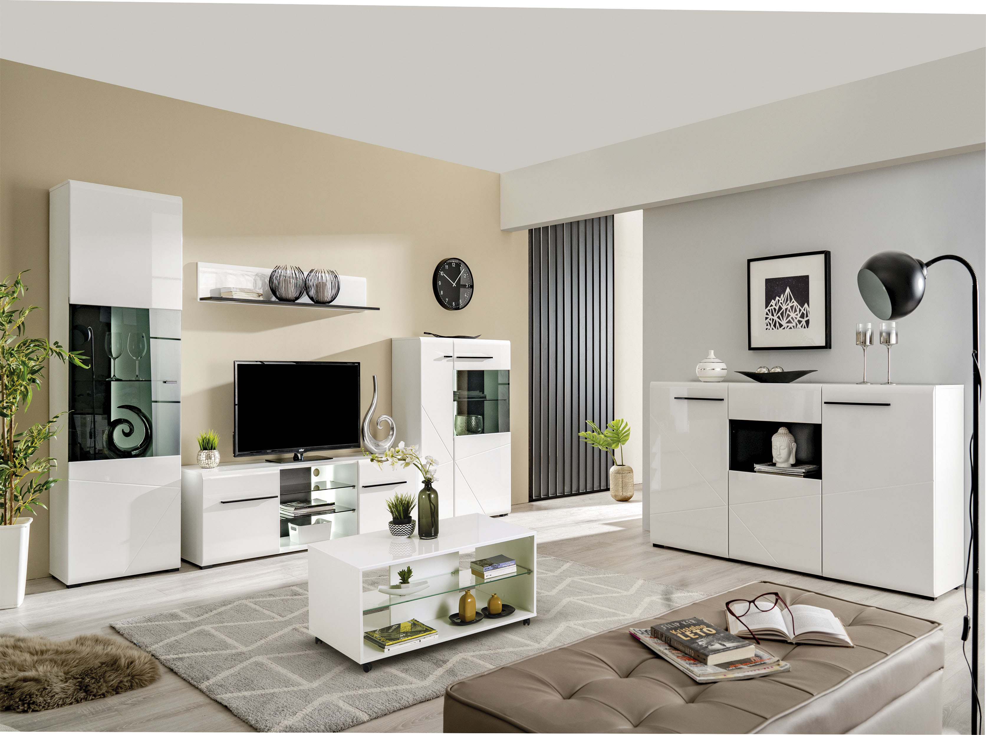 Lowboard INOSIGN "Trentino", schwarz (weiß, weiß hochglanze, schwarz), B:150cm H:49,5cm T:41,5cm, Glas, MDF, Spanplatte, Sideboards, Lowboard, Kommode, Breite 150 cm, Hochglanzfronten