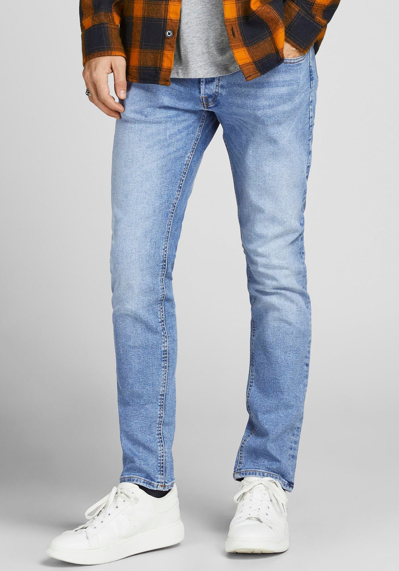 Slim-fit-Jeans JACK & JONES "JJIGLENN Jeans mit schmaler Beinform und Stretch für Komfort", Herren, Gr. 30, Länge 30, blau (light blau denim), Denim/Jeans, Obermaterial: 98% Baumwolle, 2% Elasthan, slim fit, Jeans Slim-fit-Jeans, Denim/Jeans,...