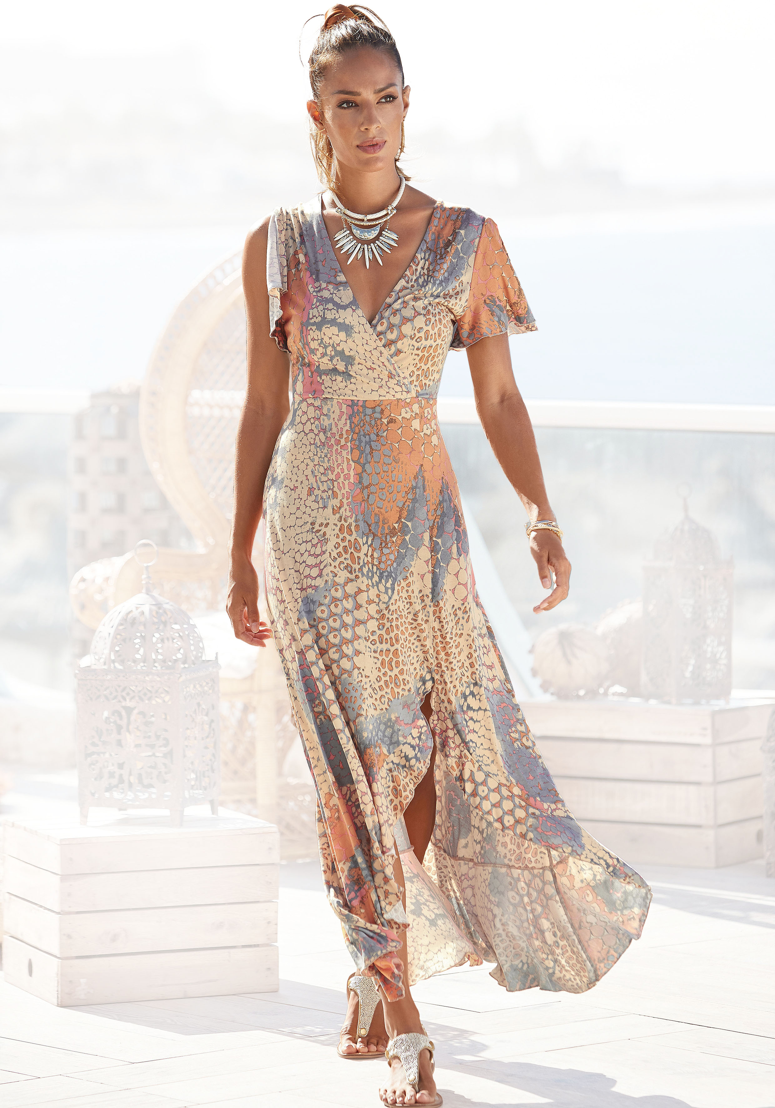 Maxikleid BUFFALO, Damen, Gr. 36, N-Gr, bunt (orange, blau, bedruckt), Jersey, Obermaterial: 100% Viskose, animal-print, figurbetont knöchellang, V-Ausschnitt, Kleider, mit Animalprint, Schlitz und Volant, Flügelärmel, Druckkleid