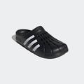 Badesandale ADIDAS SPORTSWEAR "ADILETTE CLOG" Gr. 42, schwarz-weiß (core black, cloud white, core black) Schuhe Badelatschen Pantolette Badeschuhe Surf-Boots