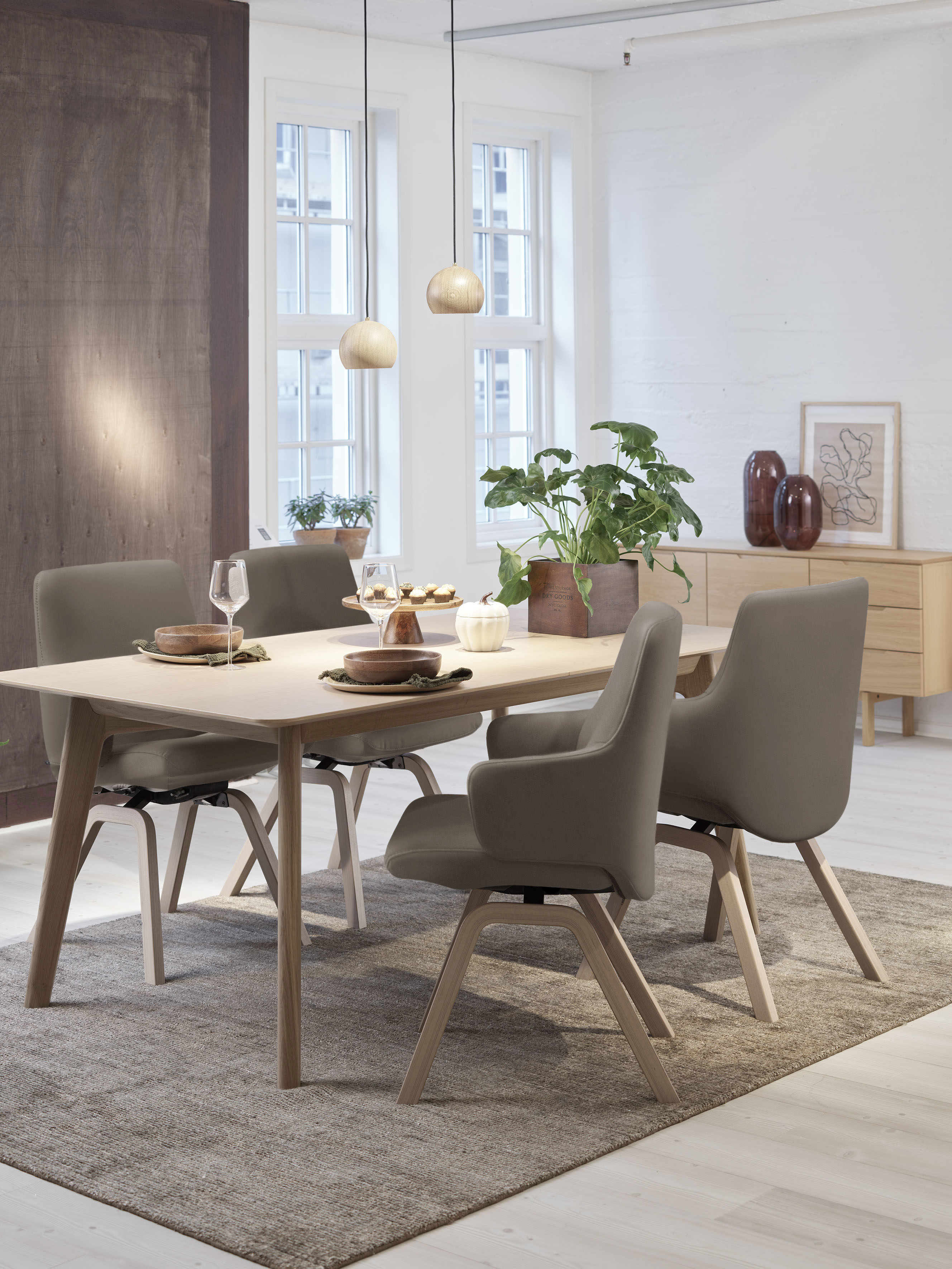 Polsterstuhl STRESSLESS "Laurel", braun (mole batick, schwarz), B:58cm H:92cm T:59cm, Leder BATICK: BATICK ist ein leicht korrigiertes, durchgefärbtes und genarbtes Möbelleder, bei dem die meisten Unebenheiten und Spuren in der Regel entfernt... Image