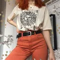 Kuakuayu HJN-T-shirt beige imprimé soleil et lune mode vintage style grunge t-shirt esthétique