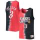 Mitchell & Ness Allen Iverson Rot/Schwarz Philadelphia 76ers Hardwood Classics Tie-Dye Tanktop mit Namen und Nummer für Herren