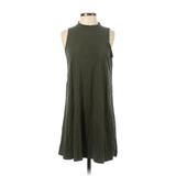 Tiana B. Casual Dress - A-Line: Green Solid Dresses - Women's Size X-Small