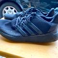 Adidas Shoes | Adidas Mens Questar Flow F36255 Men’s Black Casual Shoes Sneakers Size 11.5 | Color: Black | Size: 11.5