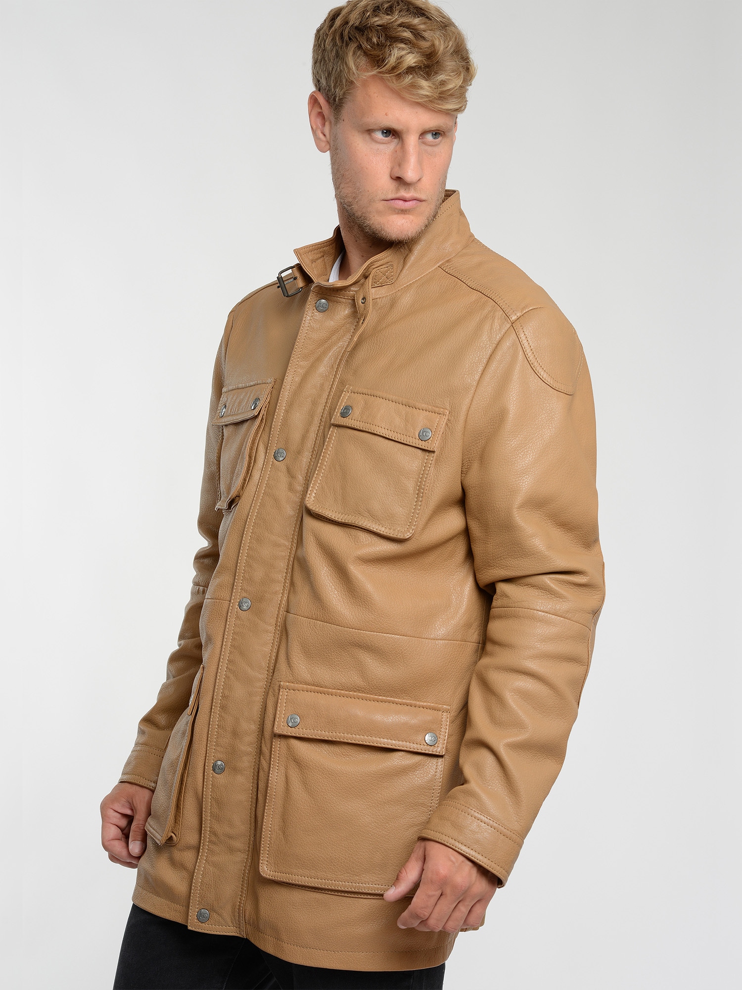 Lederjacke JCC "3102233", Herren, Gr. 48, braun (camel), Obermaterial: 100% Lammleder; Innenfutter oben: 100% Polyester; Innenfutter unten: 100% Baumwolle; Ärmelfutter: 100% Polyester, mit Knopf, Jacken