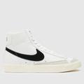 Nike blazer mid 77 vintage trainers in white & black