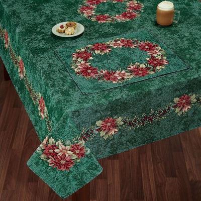 Poinsettia Wreath Oblong Tablecloth Green, 63 x 138, Green