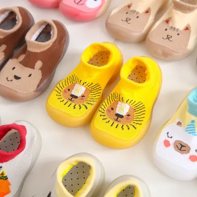Chaussures coordonnantes en coton pour bébé souliers pour enfant nouveau-né premiers pas dessin