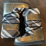 Burberry Shoes | Burberry Women’s 7 - 7.5 Gray Gunmetal Plaid Winter Snow Moon Boots | Color: Gray/Silver | Size: 7
