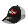 Men's New Era Navy/White Boston Red Sox Logo Patch 9FORTY Trucker Snapback Hat