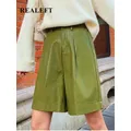 REALEFT-Short en Faux Cuir PU Vert pour Femme Pantalon Taille Haute à Jambes Larges Vintage Poche