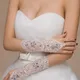 Gants de mariage courts sans doigts blancs dentelle perlée accessoires de mariée expédition