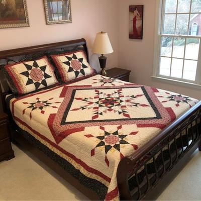 Feathered Star Patchwork Quilt, Twin, Red