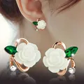 Boucles d'oreilles coréennes en résine de rose pour femmes bijoux en cristal de perle nouvelle