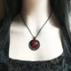 Collier lune de sang lune et étoiles pendentif camée en verre de lune rouge bijoux célestes