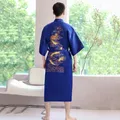 Chemise de nuit brodée dragon bleu marine pour hommes peignoir kimono vêtements de nuit en satin