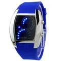 Montre de sport avec bracelet en caoutchouc pour homme et femme LED numérique semaine date