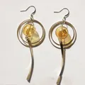 Boucles d'oreilles pendantes boule de verre jaune pour femme bijoux originaux géométrique unique