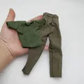 T-Shirt Vert avec Pantalon Trempé à l'Échelle 1/6 Modèle pour Figurine d'Action de 12 Pouces