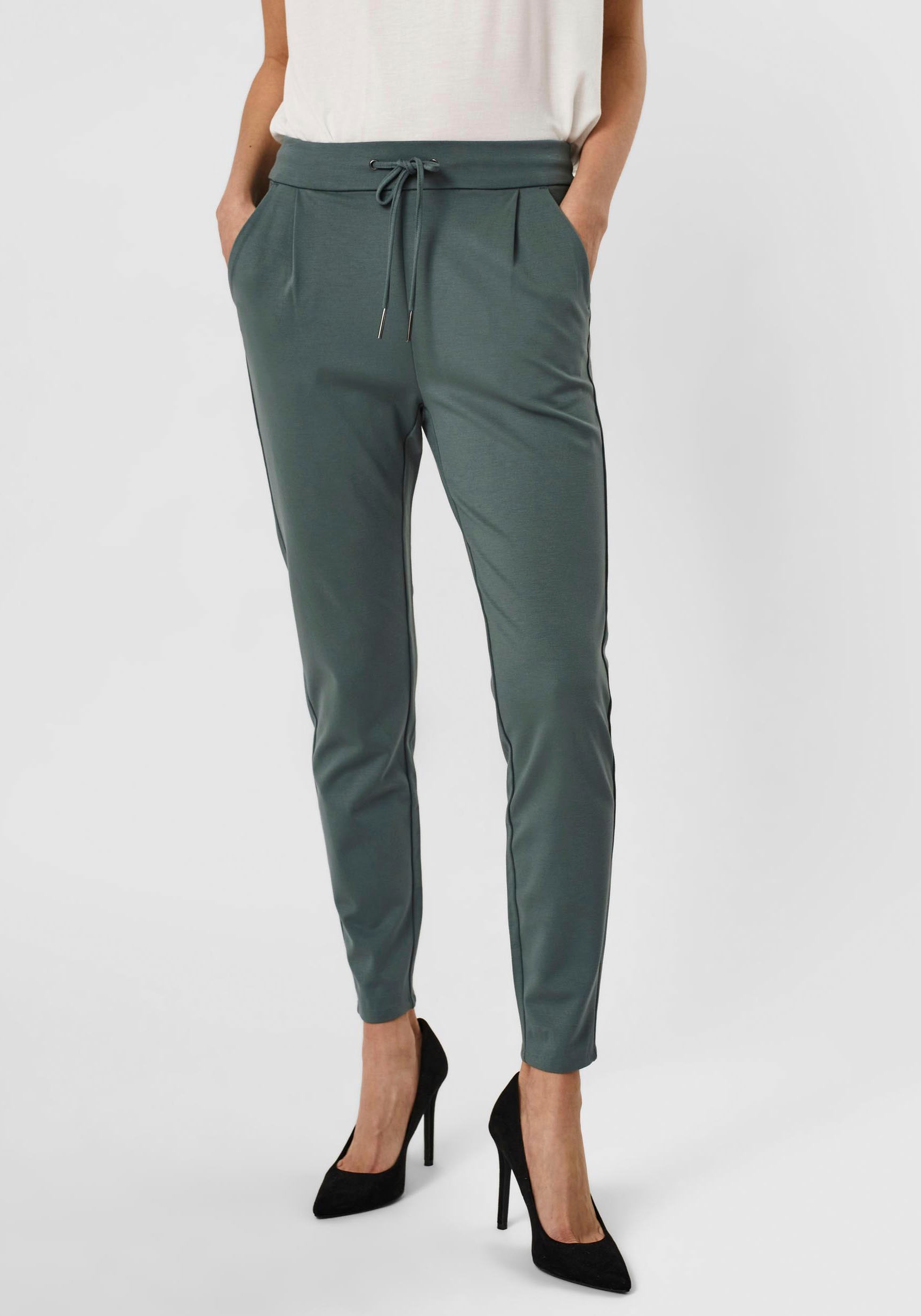Jogger Pants VERO MODA "VMEVA MR LOOSE STRING PANT GA NOOS", Damen, Gr. L (40), Länge 30, grün (balsam grün), Web, Obermaterial: 65% Viskose (LENZING™ ECOVERO™), 30% Nylon, 5% Elasthan, unifarben, loose fit 7/8-Länge, Hosen, hinten mit elastischem...
