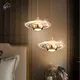 Lampe LED suspendue au design nordique luminaire décoratif d'intérieur idéal pour un salon une