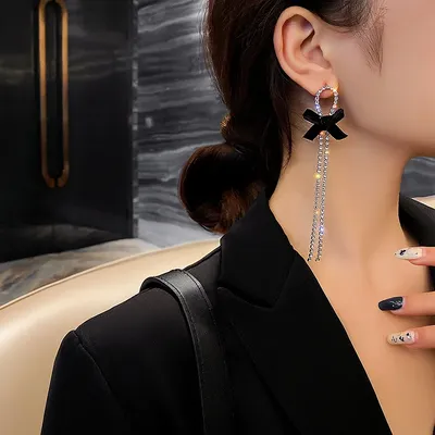 Boucles d'oreilles coréennes à la mode pour femmes bijoux métalliques noirs pendentif en forme de