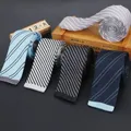 Tout nouveau Style de mode pour hommes Cravate Vintage rouge bleu Cravate tricotée Cravate fine