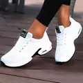 Chaussures de sport à coussin d'air d'été de grande taille pour femmes baskets blanches chaussures