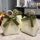 Sacs cadeaux beiges exquis avec anneau en bois boîte à bonbons emballage de chocolat boîtes pour