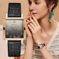 Montres carrées de mode pour femmes 2022 Style minimaliste Mesdames Montres-bracelets en cuir noir