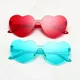 Lunettes de soleil pour la saint-valentin couleur gelée amour en forme de cœur rouge bleu