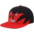 Mitchell & Ness Chicago Bulls Hardwood Classics Sharktooth Snapback-Mütze für Herren, schwarz/rot